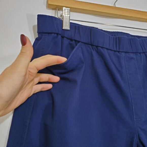 Lands' End | Tall Mid Rise Pull-On Knockabout Ankle Chino Elastic Waist Pants - Picture 6 of 9